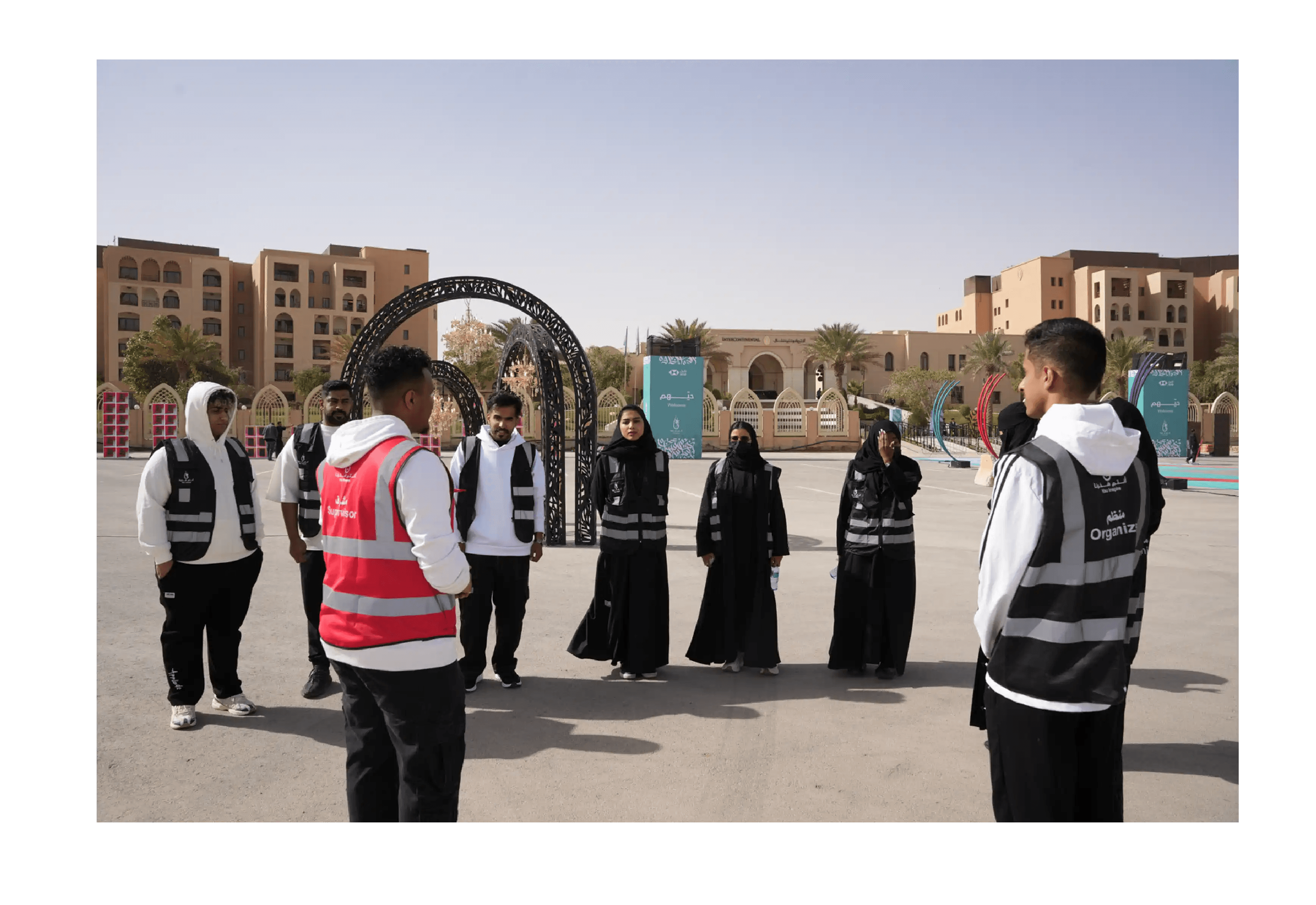 إدارة وتشغيل المواقع